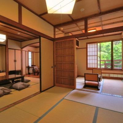 和室10畳2間 黒川温泉 やまびこ旅館 クーポン