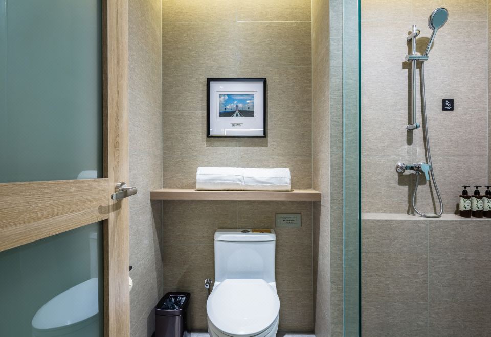 几木大床房（小冰箱+投屏+南向）