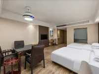 Rhine Hotel (Lichuan Tenglong Cave Tourist Center) Hoteles en Lichuan
