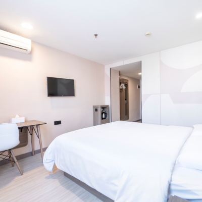 舒壓大床房 漢庭酒店（深圳太安地鐵站店）優惠