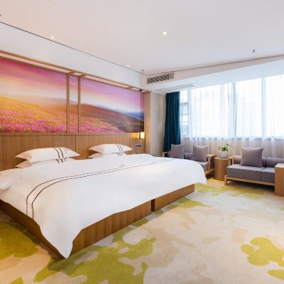 山景家庭親子大床房（超寬床+冰箱+智能客控） 畢節漫步空中花園酒店（畢節區政府店）優惠