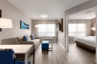 Embassy Suites by Hilton Toronto Airport