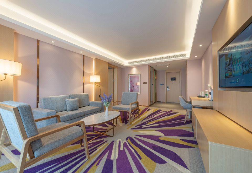 Business Smart Suite (Living Room, Fridge)