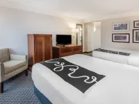 La Quinta Inn & Suites by Wyndham San Antonio Riverwalk Hotels in Bexar County