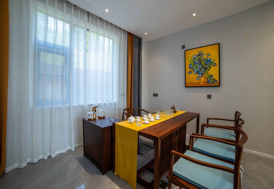 Zhongzhou Yueyin Fuxishan Huimeng Mountain ResidenceVilla Suite - Zhi Sheng Residence