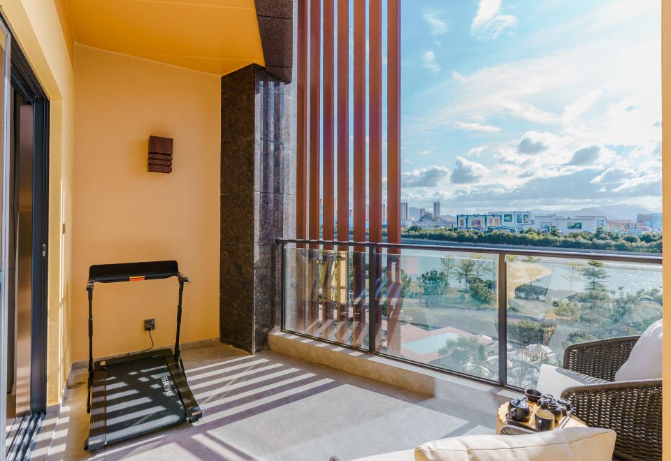 豪华园林阳台套房