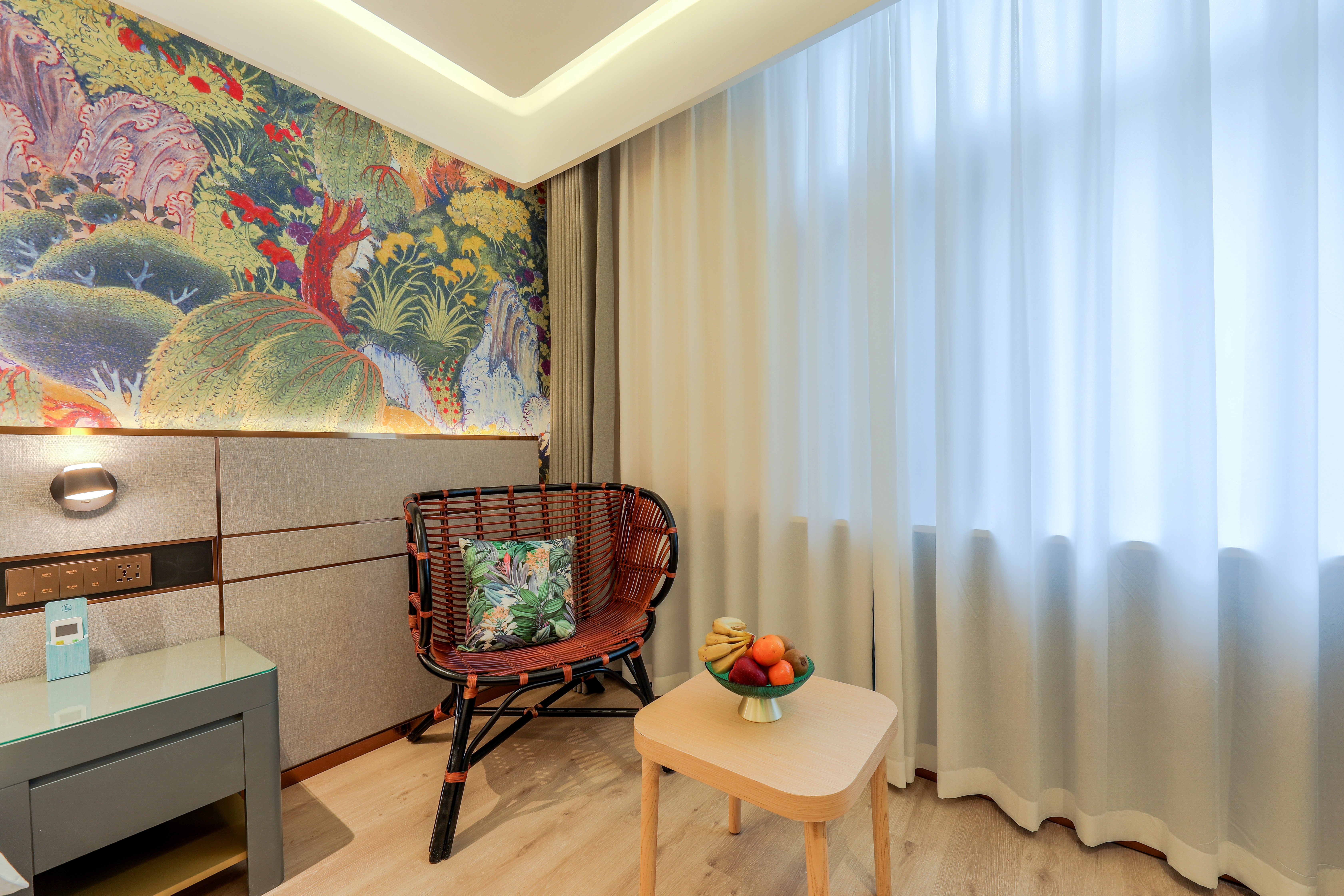 梦幻博物志大床房（全屋智能+乳胶床垫+冰箱）