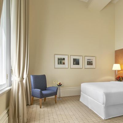 Heritage Deluxe King Room The Fullerton Hotel Sydney Promo Code