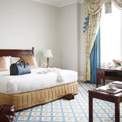 Deluxe Room The Hotel Windsor Promo Code