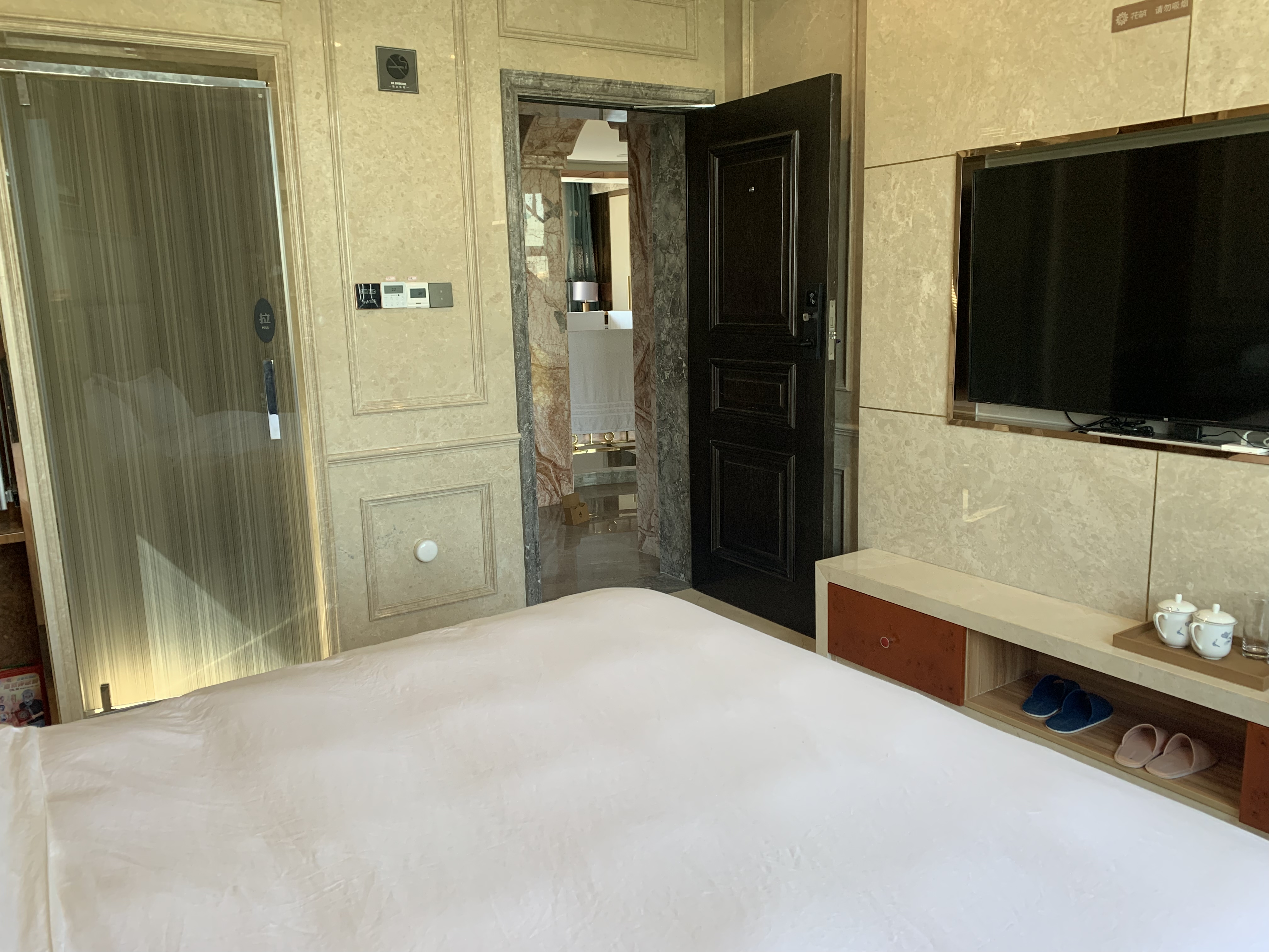 云溪·轻奢大床房（安心舒睡+乡村风光）