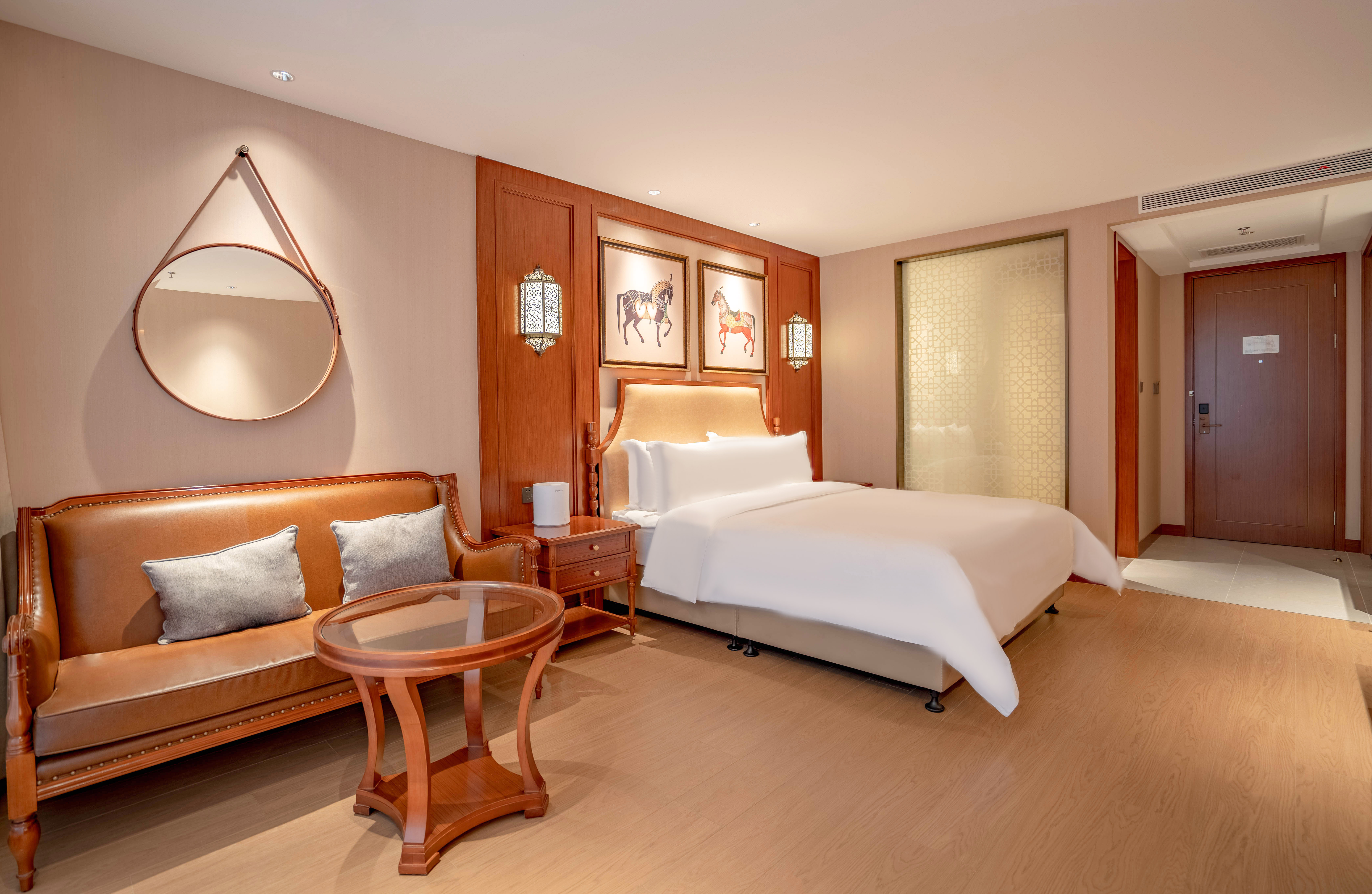 轻奢大床房（加湿器+金可儿舒睡床品+小冰箱）