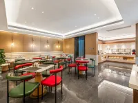 Magnotel Hotel (Liaocheng Linqing Bus Station)