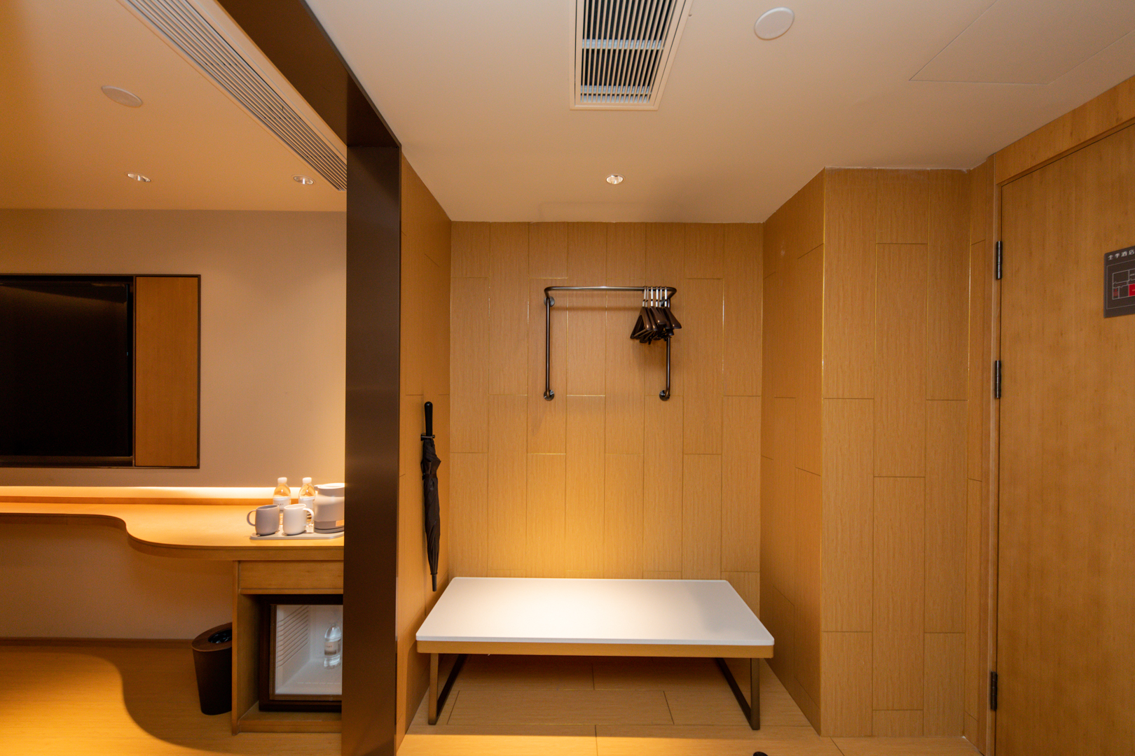 家庭房【加湿器｜护脊床垫】