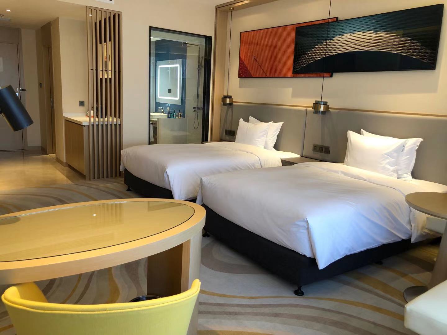 智选高级双床房