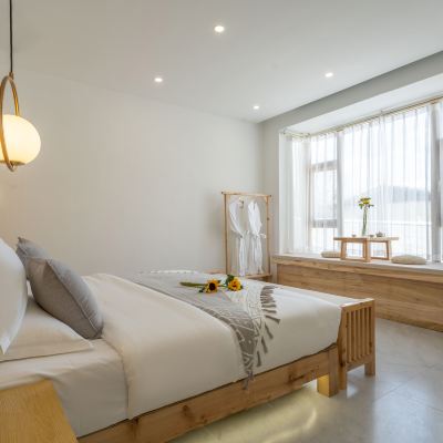 輕新·觀影大床房·供氧 香格里拉君蘭穆野輕奢民宿優惠