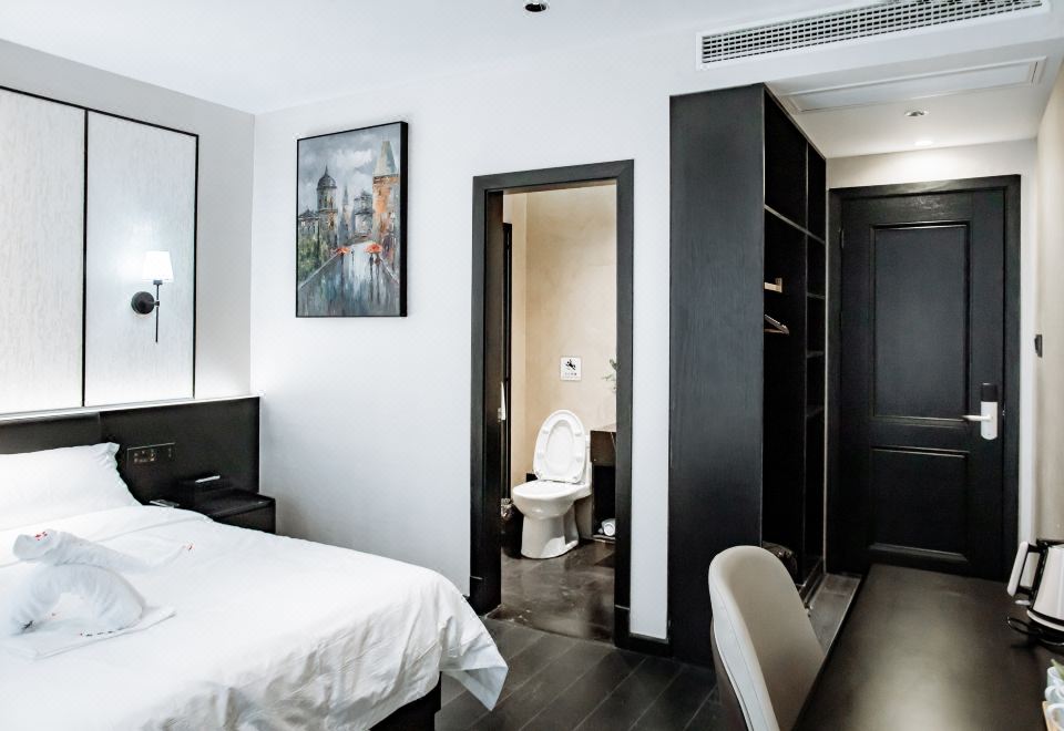 Xi Lan Sunshine Family Room (Smart)