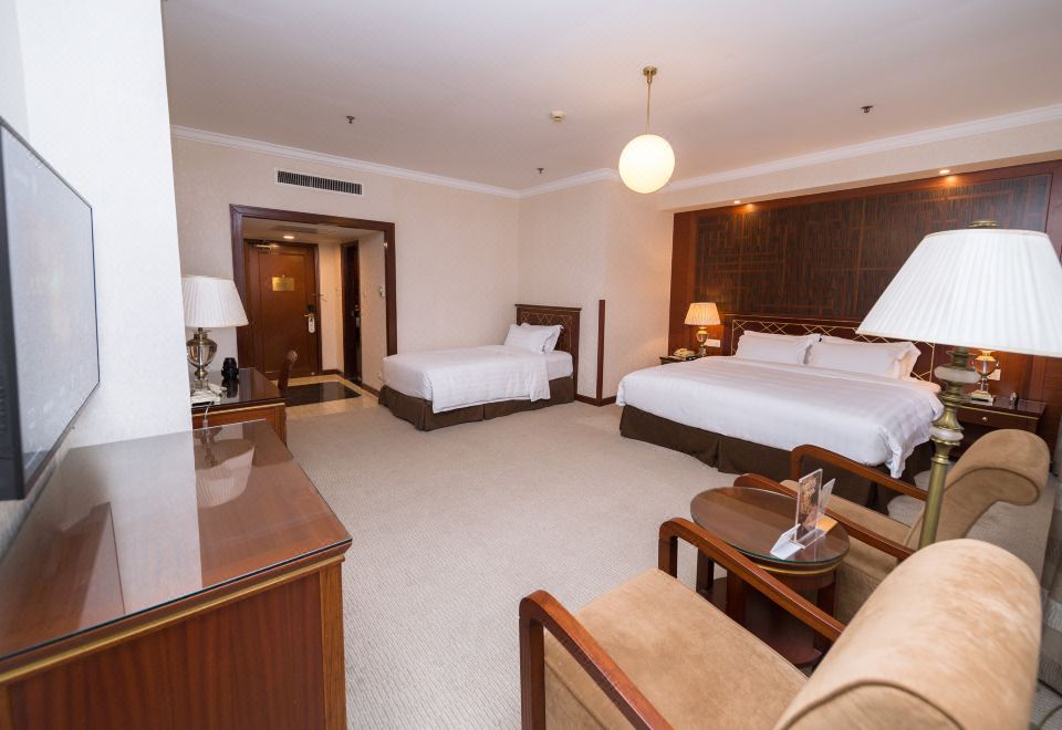 Jin Jiang Park Hotel ShanghaiDELUXE KING WITH KIDS