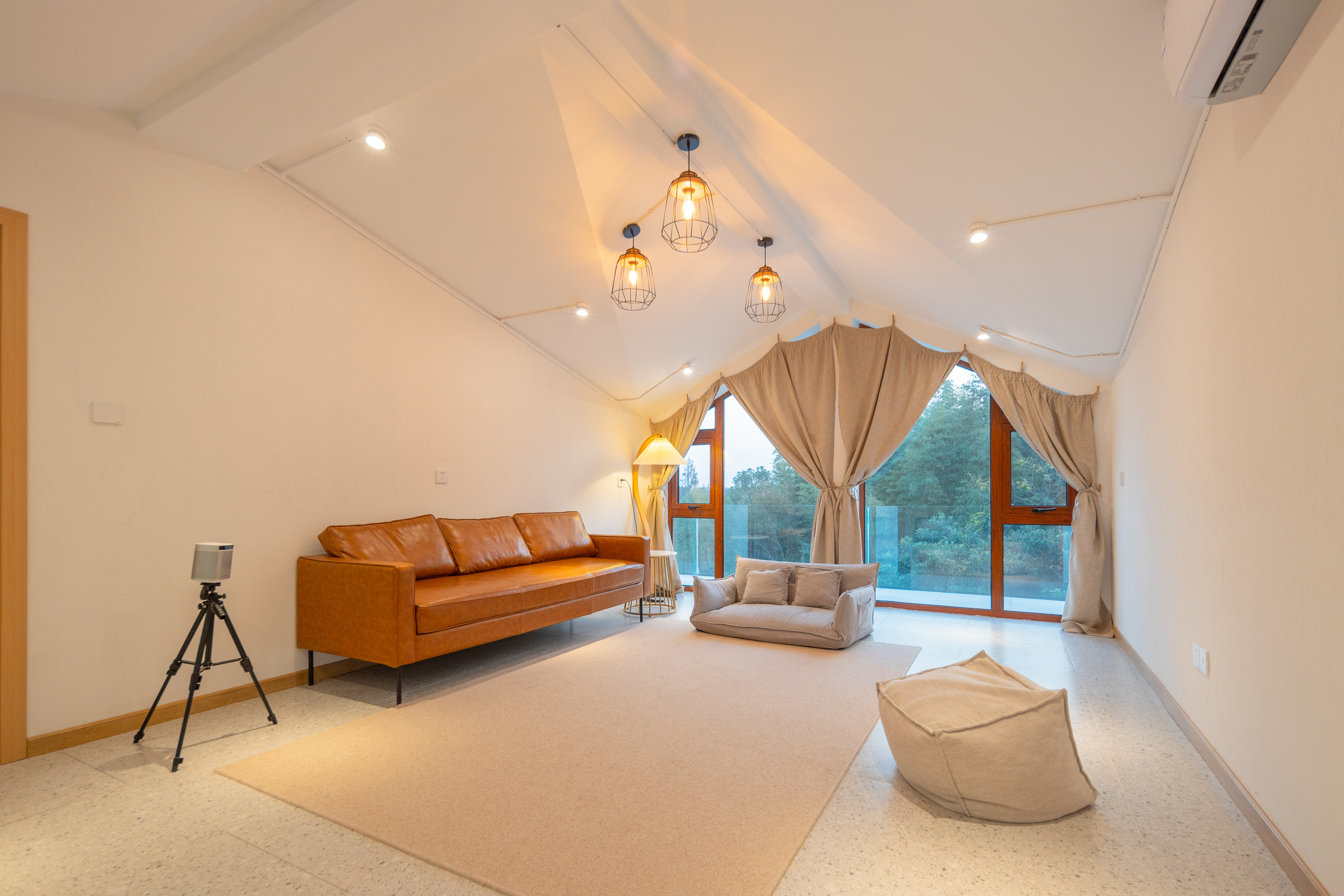 花筑院子|聚会|团建|轰趴|茶室+棋牌室+卡牌桌游畅玩