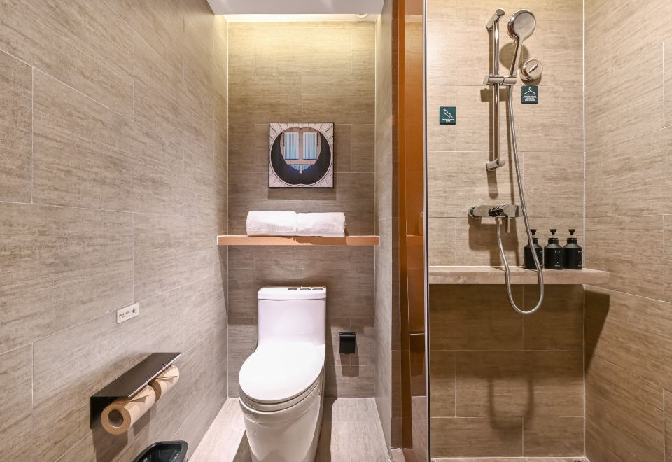 高级双床房（智能电视+手机投屏+小冰箱）