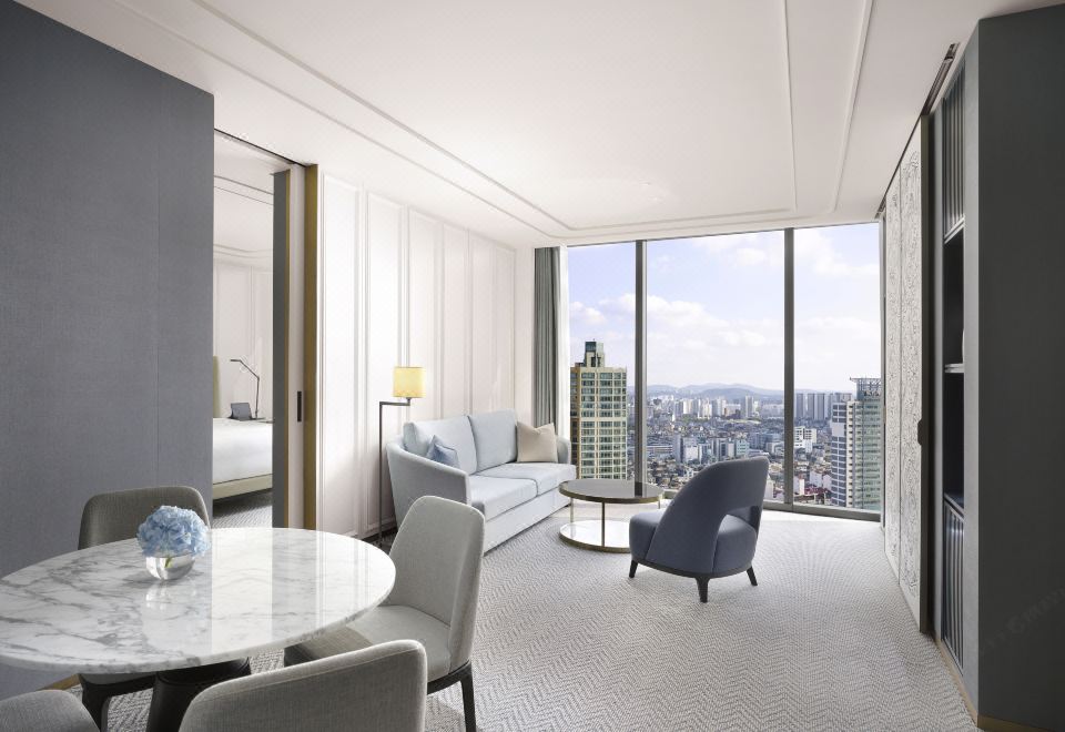 Sofitel Ambassador Seoul Hotel & Serviced ResidencesPrestige Suite With Club Millesime Access