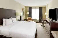 Wyndham Garden Duluth Hotel a 