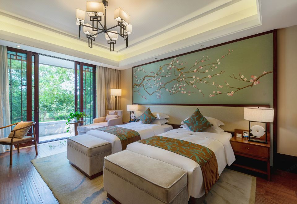 园景五居庭院房