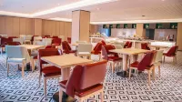 Earl Family Hotel (Feidong Xingguang International)
