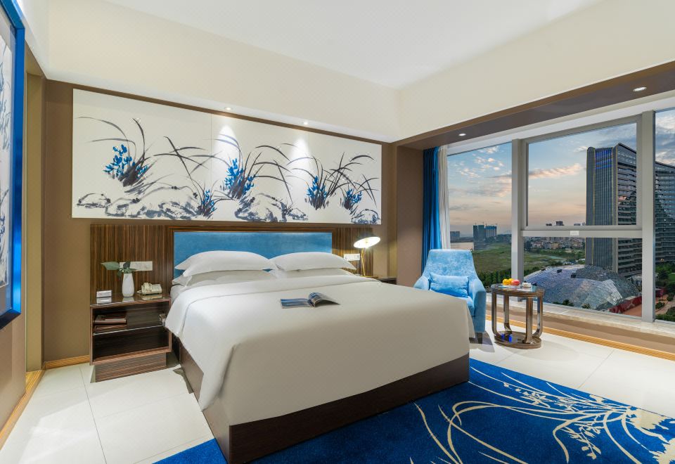 高级大床房（婕珞芙洗护+科勒衞浴+5款枕头+助眠香薰）