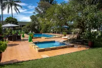 Bird of Paradise Hotel Hotele w: 