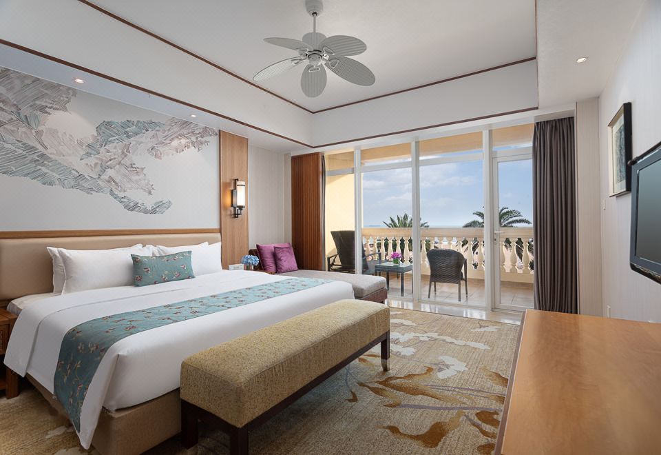 阳台海景大床房（一线海景阳台）