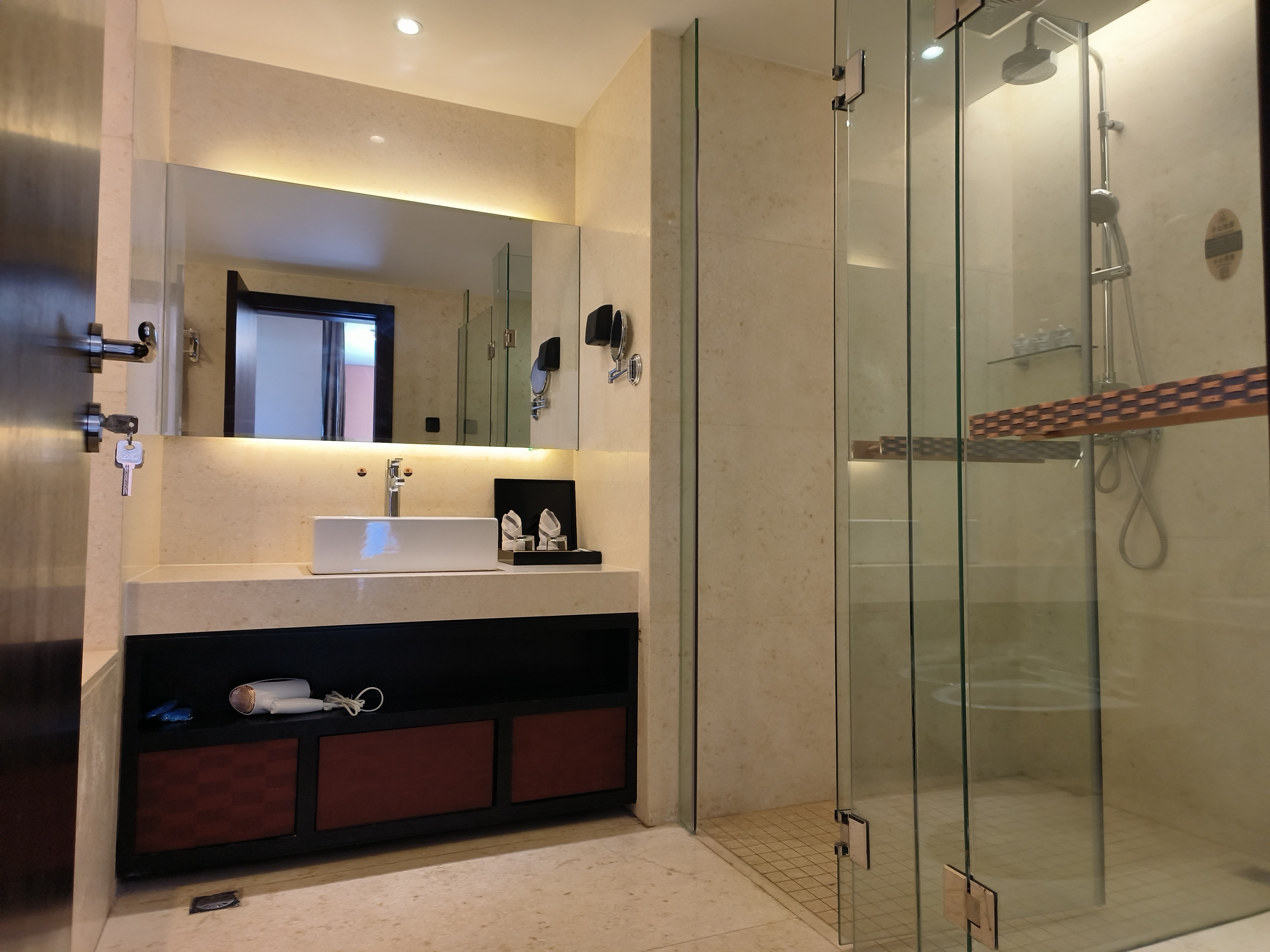 墅语·全湖景露台家庭套房