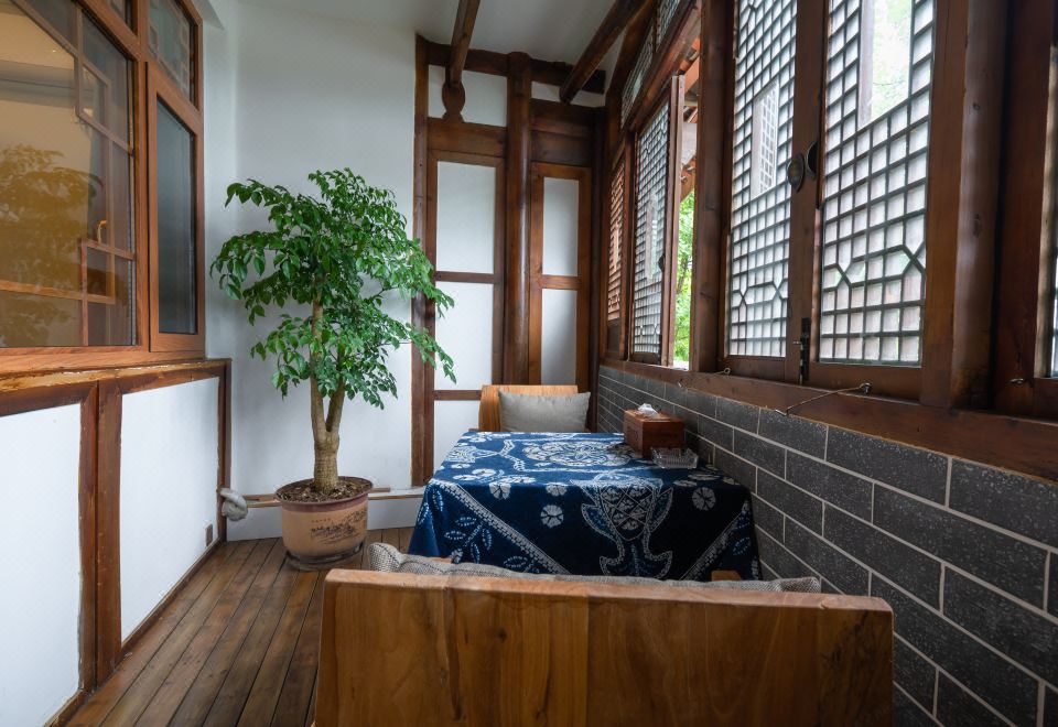 Xinlongmen GuesthouseTingyu