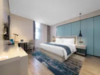 Yishang Hotel (Jiayu Longwan Peninsula)