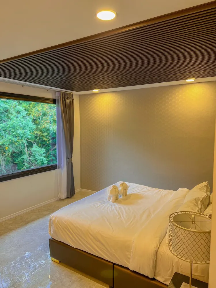 Hug View Suite Room