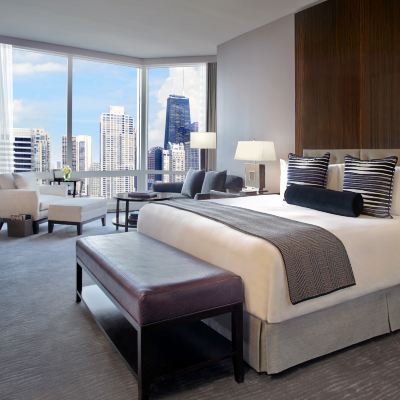 Spa Deluxe King Room with City View Trump International Hotel & Tower Chicago Promo Code