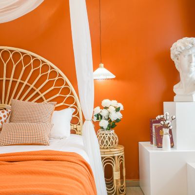 浪漫橙色大床房