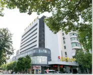 Red Sun Grand Hotel Hotels near Beiling Scenic Area, Yong'an
