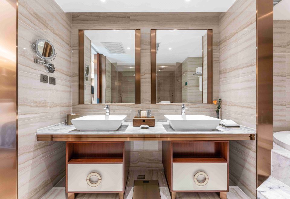 巨幕影音套房【院线电影+JBL音响+100英寸巨幕】