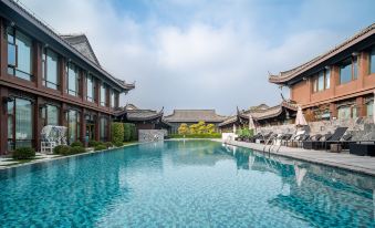 Yangzhou Seclusive Life Hot Spring Resort