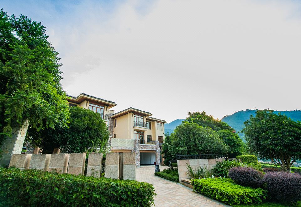 西溪森林十房KTV溫泉別墅