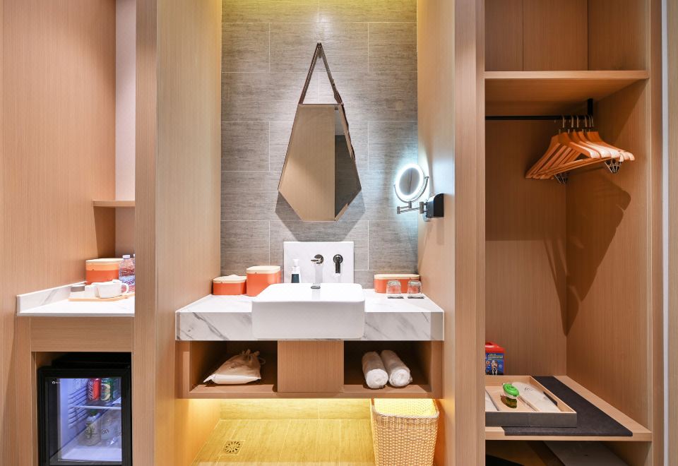 行政雙床房（超大空間+手機智能投屏）