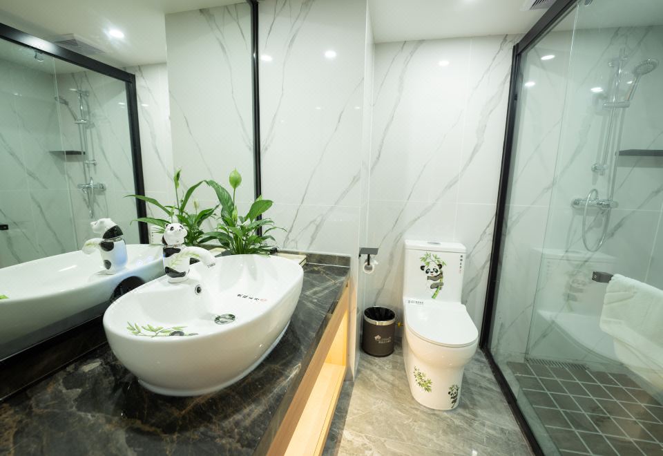 Panda Prince HotelFamily-friendly Family Room