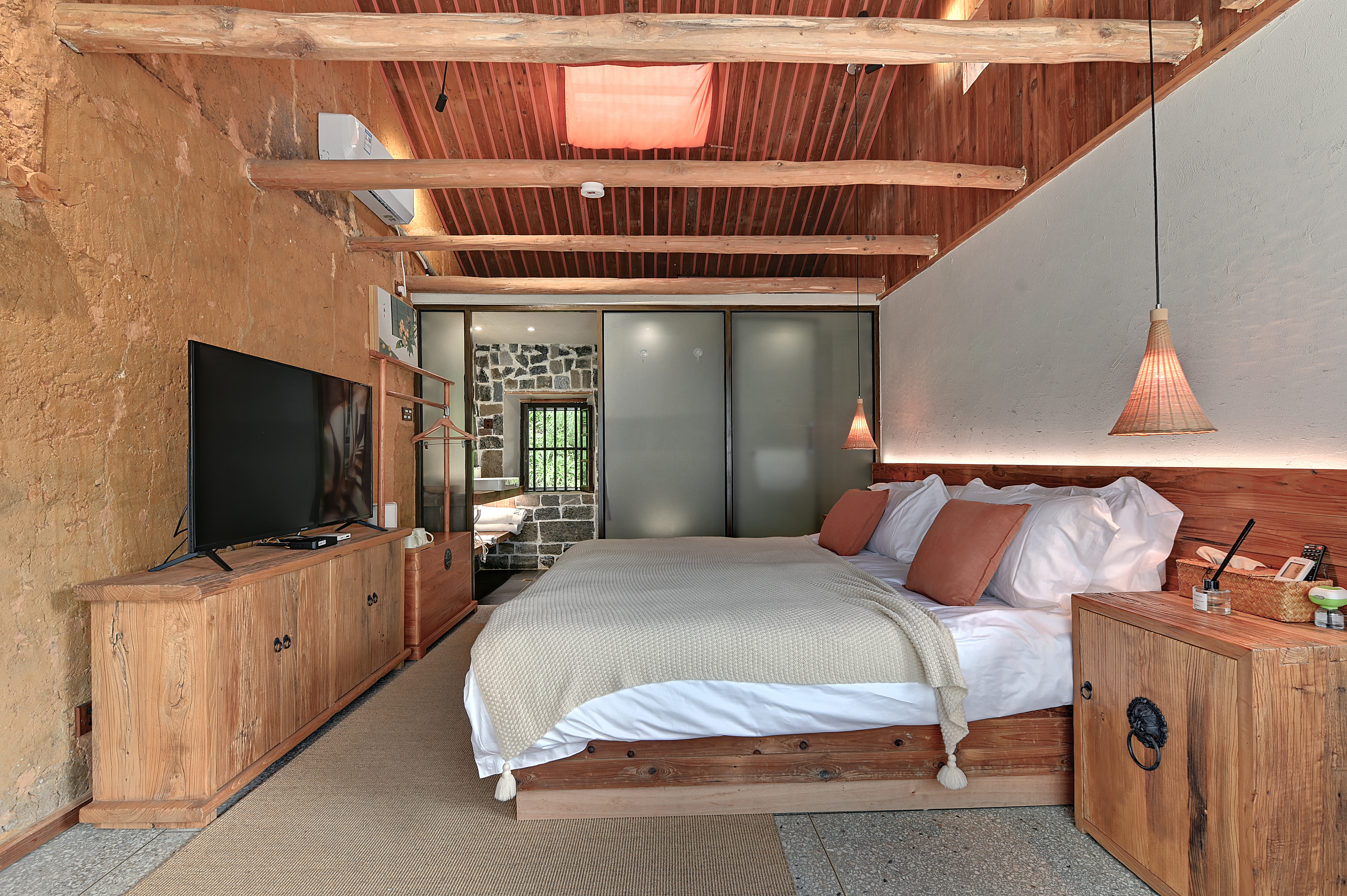 那寨溪居-侯月-静谧大床房