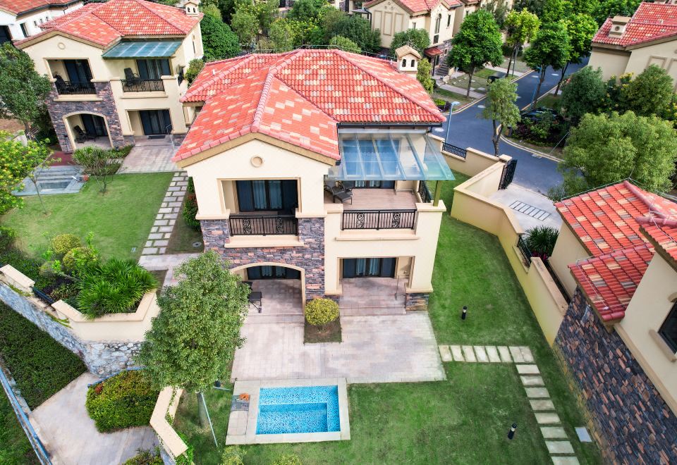 Yuetianxia Hot Spring HotelGarden Villa - Near River (Soaking Tub)