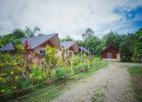 Timba Garden Semporna Free Town / Jetty Transport Hotels in 