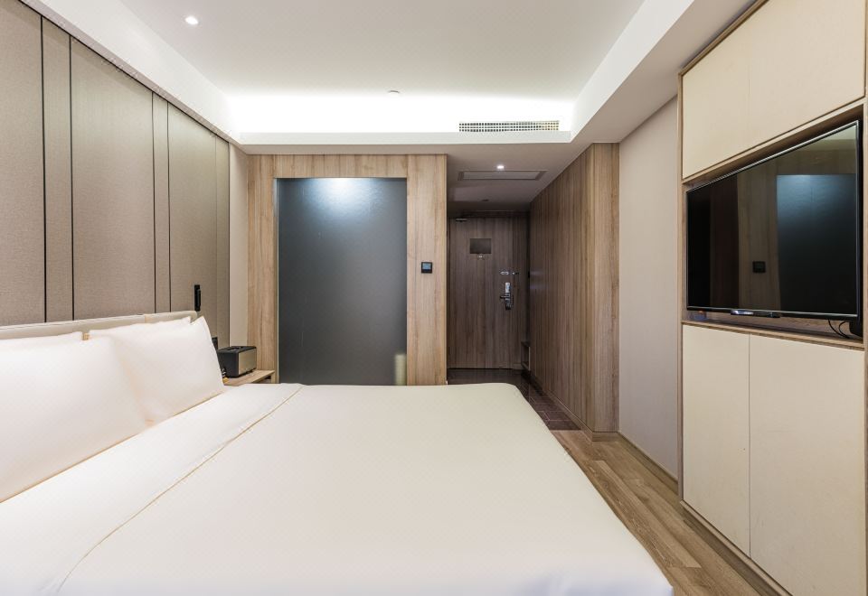 雅致大床房-回弹Spa记忆枕