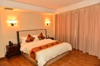 Home Inn UP Huayi Collection Hotel (Rushan South Station)