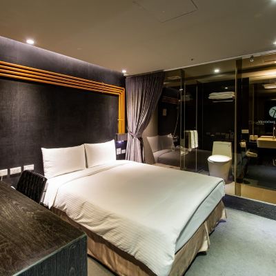 神祕客房(限18:00後 入住) 台北凡登·東棧商務旅店優惠