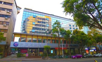 Yinuo Select Hotel (Diwang Plaza Wuyi University Branch)