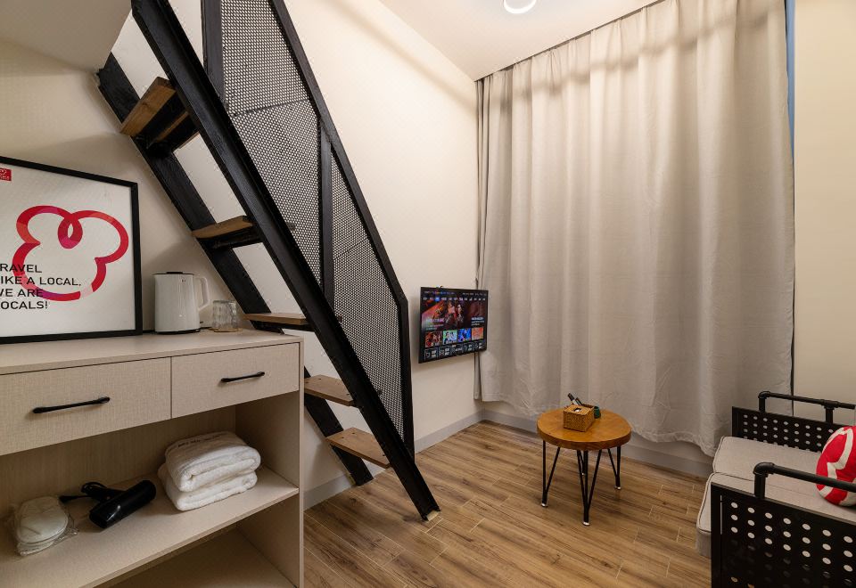 精选LOFT复式大床房（采光通透+坐卧沙发+全屋暖气）